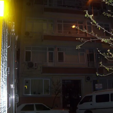 Fatih Aksemsettin Mahallesinde Kiralik Daire Apartment Istanbul