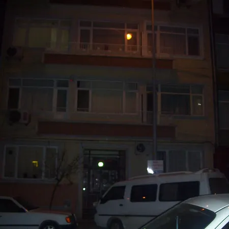 Fatih Aksemsettin Mahallesinde Kiralik Daire Apartment Istanbul