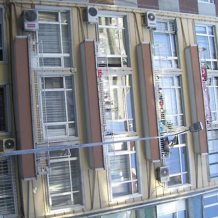 Fatih Aksemsettin Mahallesinde Kiralik Daire Apartment